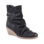 Boots nữ BATA cổ thấp đế xuồng đen BB15